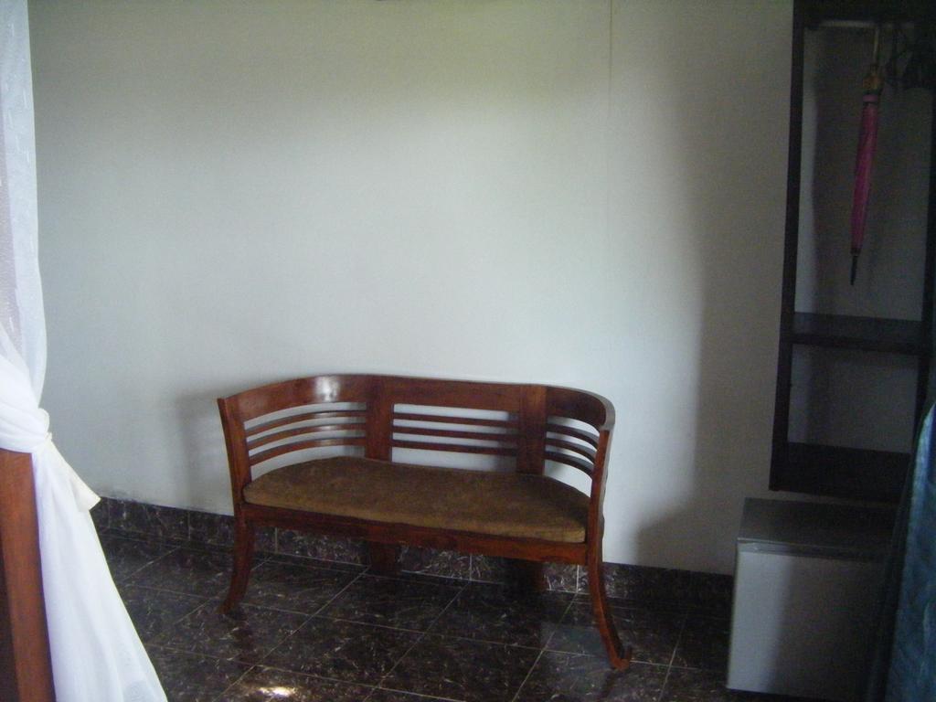 Alur Beach Homestay Amed Szoba fotó