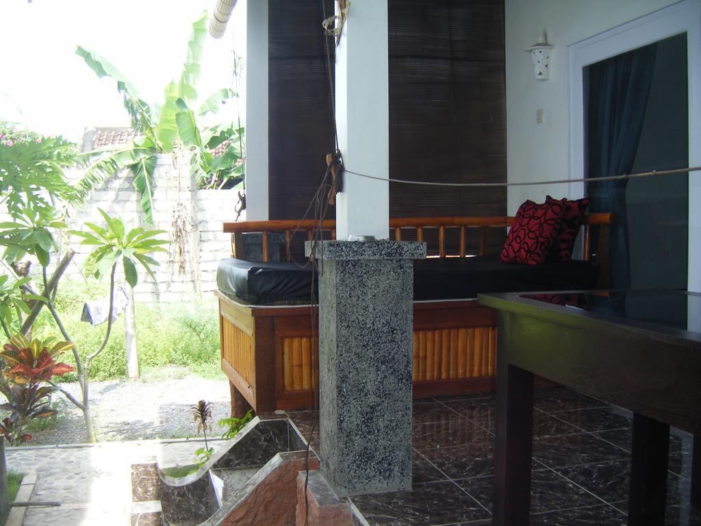 Alur Beach Homestay Amed Szoba fotó